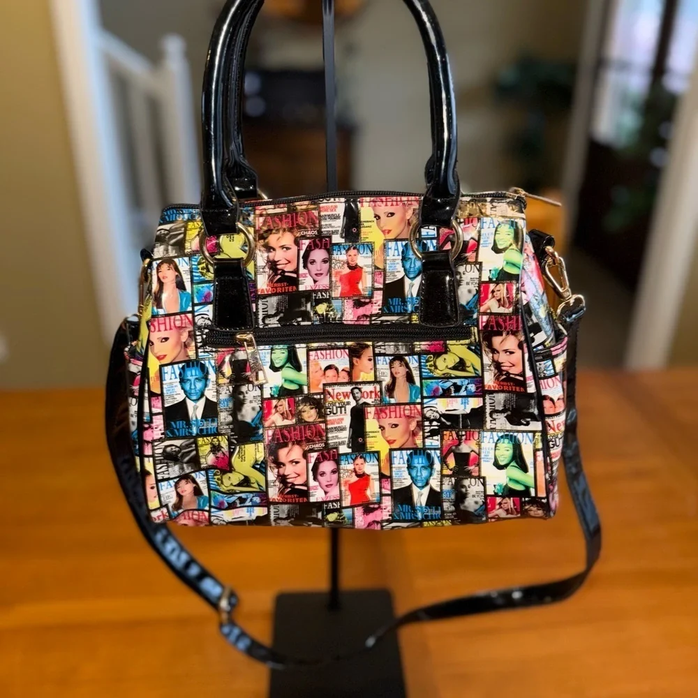 Glossy Fashion Magazine Print Shoulder/ Hand Bag Fashionable Classic Artsy Chic